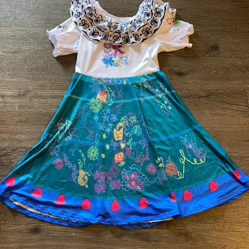 Adorable Encanto costume dress *no size* see measurements